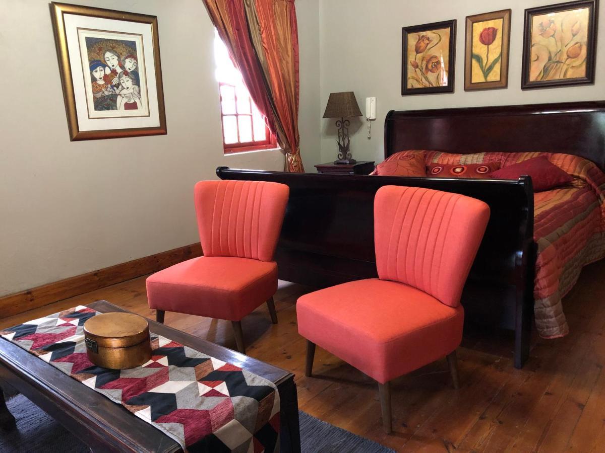 Celebratio Pomegranate Farm Farm stay Oudtshoorn